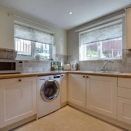 2 Bed In Oc-ds945